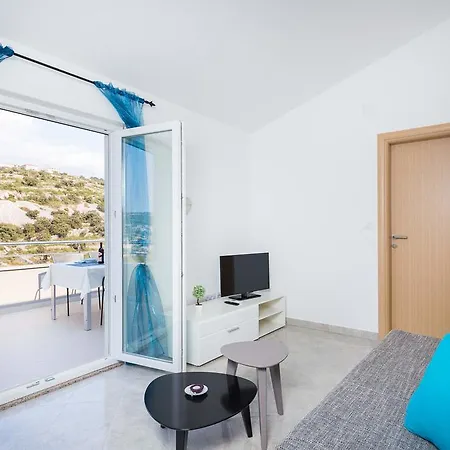 Sucic Apartman *
