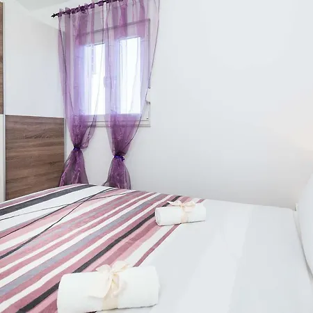 Sucic Apartman *