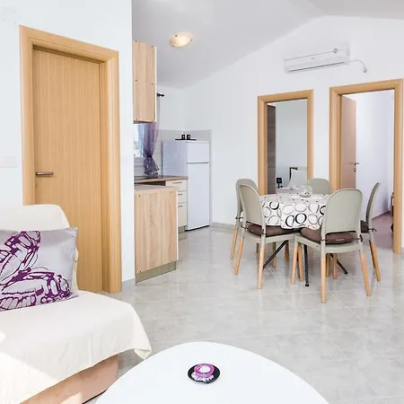 Apartman Sucic
