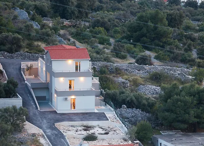 דירה Sucic *